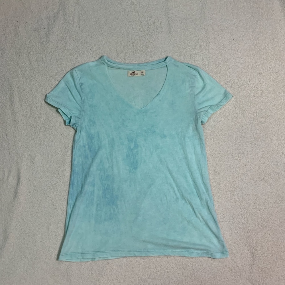 Hollister cut out t-shirt